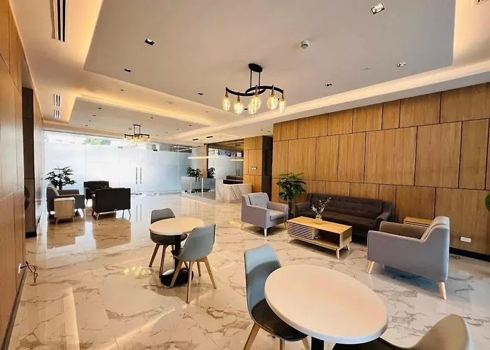 J Tower Residences マンダウエ・シティ